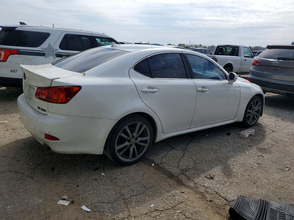 JTHBK262982077066 2008 LEXUS IS 250 photo no. 3