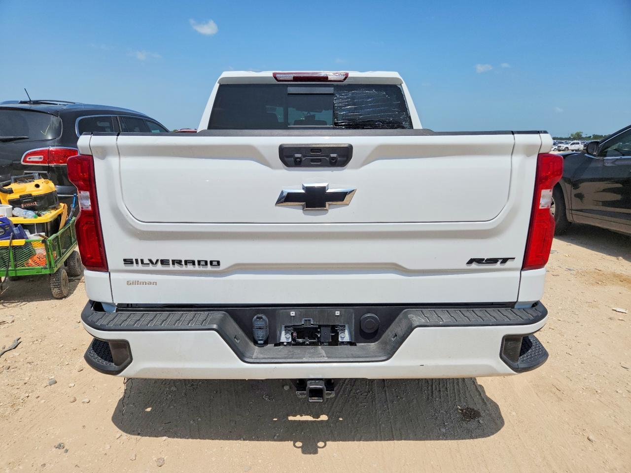 2024 CHEVROLET SILVERADO C1500 RST — Фото 6 из 12