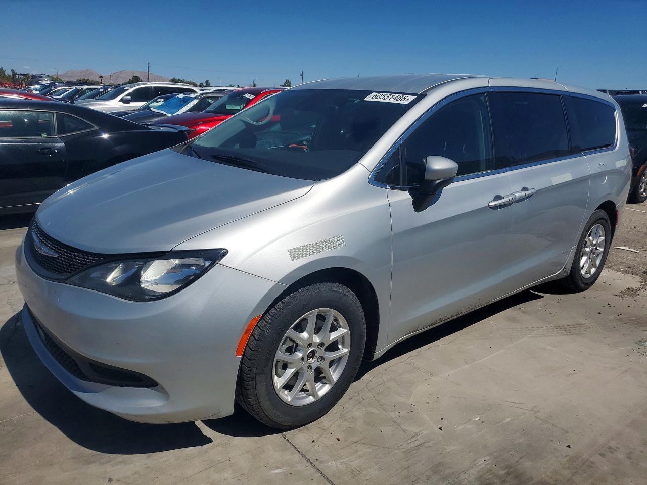 2023 CHRYSLER VOYAGER
