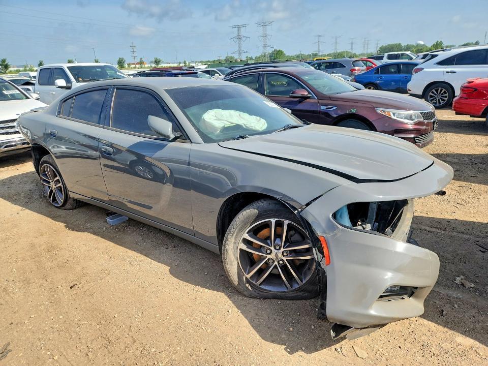 2019 DODGE CHARGER SXT — Фото 4 из 13