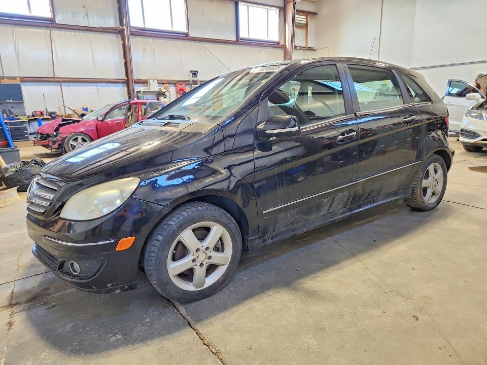 2008 MERCEDES-BENZ B200 WDDFH33XX8J382787