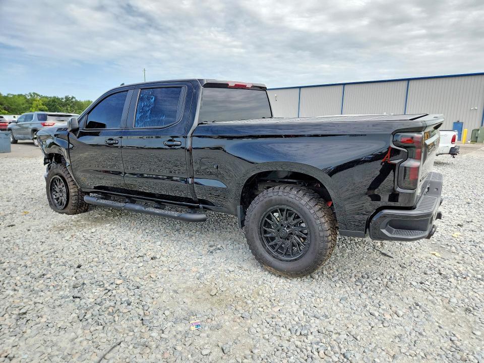 2025 CHEVROLET SILVERADO K1500 LT TRAIL BOSS — Фото 2 из 12