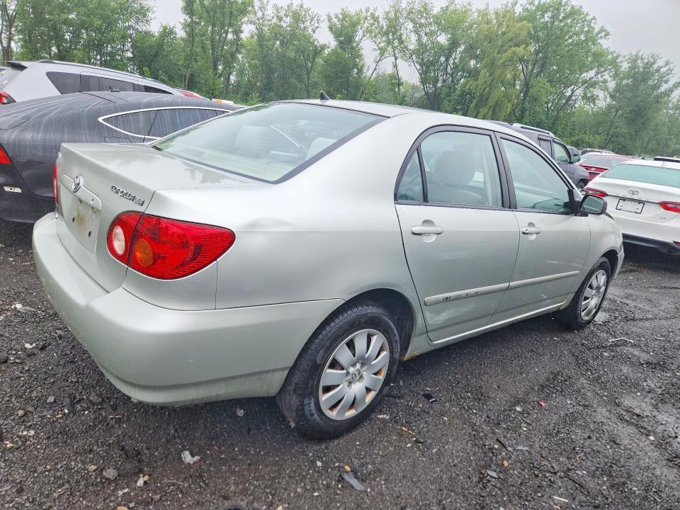 2004 TOYOTA COROLLA LE — Фото 3 из 12
