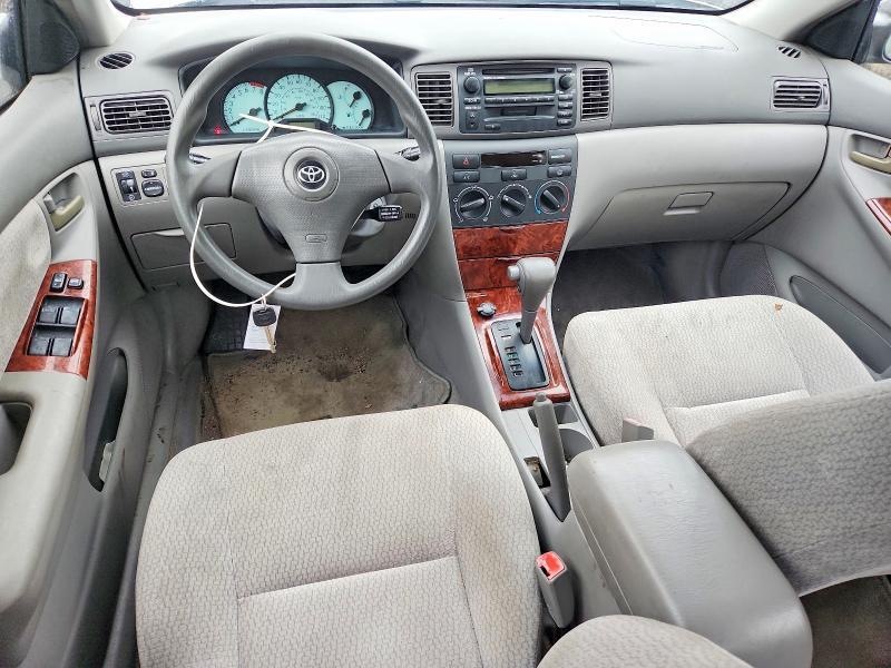 2004 TOYOTA COROLLA LE — Фото 8 из 12