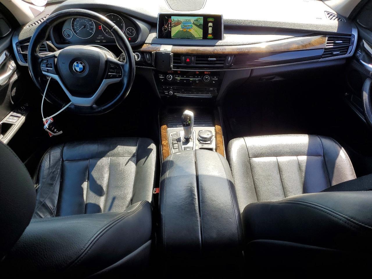 2015 BMW X5 XDRIVE35D — Фото 8 из 12