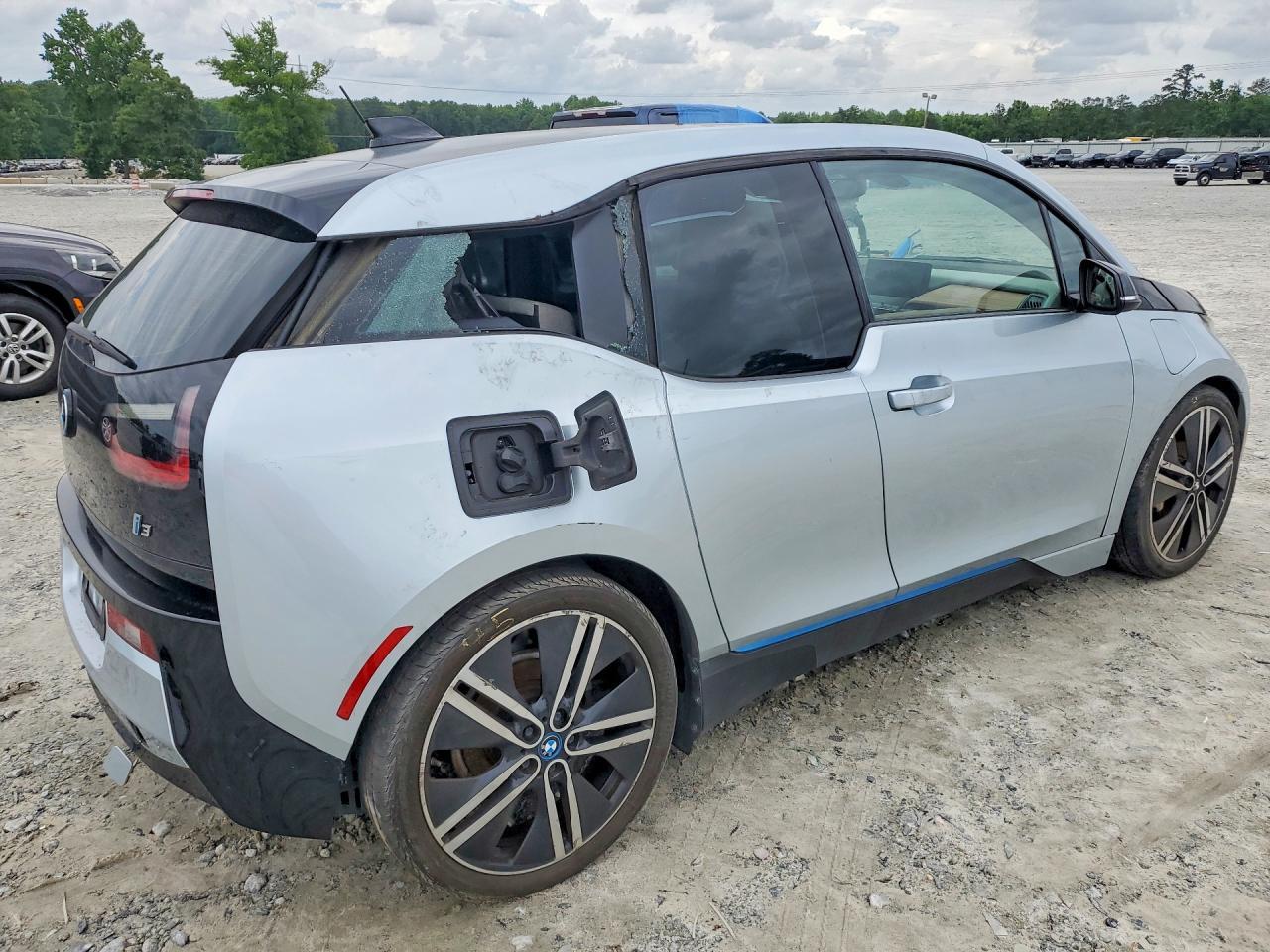 2015 BMW I3 REX — Фото 3 из 13