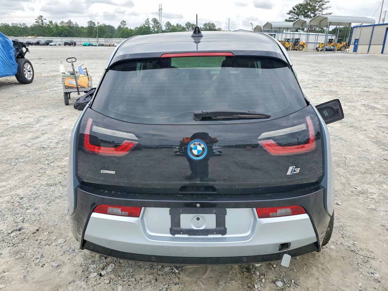 2015 BMW I3 REX — Фото 6 из 13