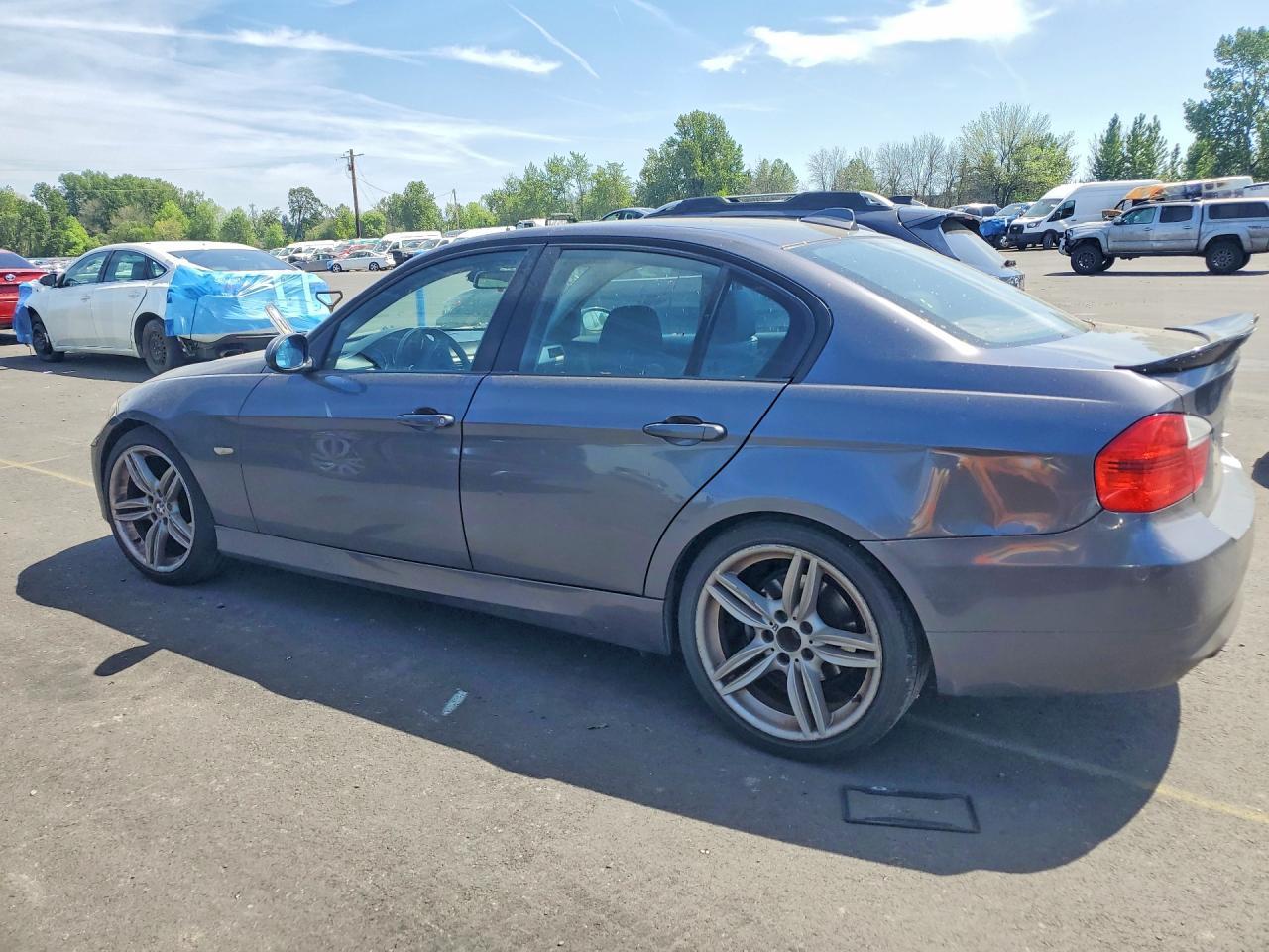 2006 BMW 325 I — Фото 2 из 12