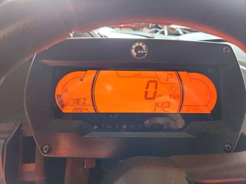 2023 CAN-AM MAVERICK X3 — Фото 8 из 10