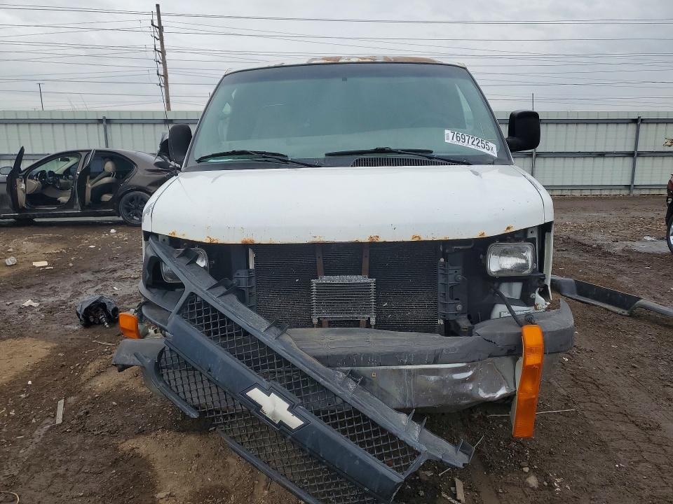 2008 CHEVROLET EXPRESS G1500 — Фото 5 из 13