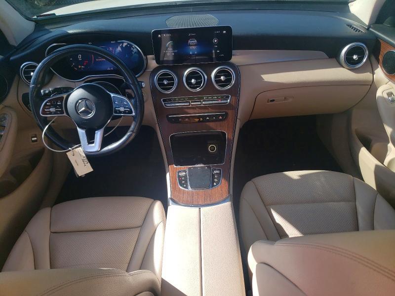 2021 MERCEDES-BENZ GLC 300 4MATIC — Фото 8 из 13