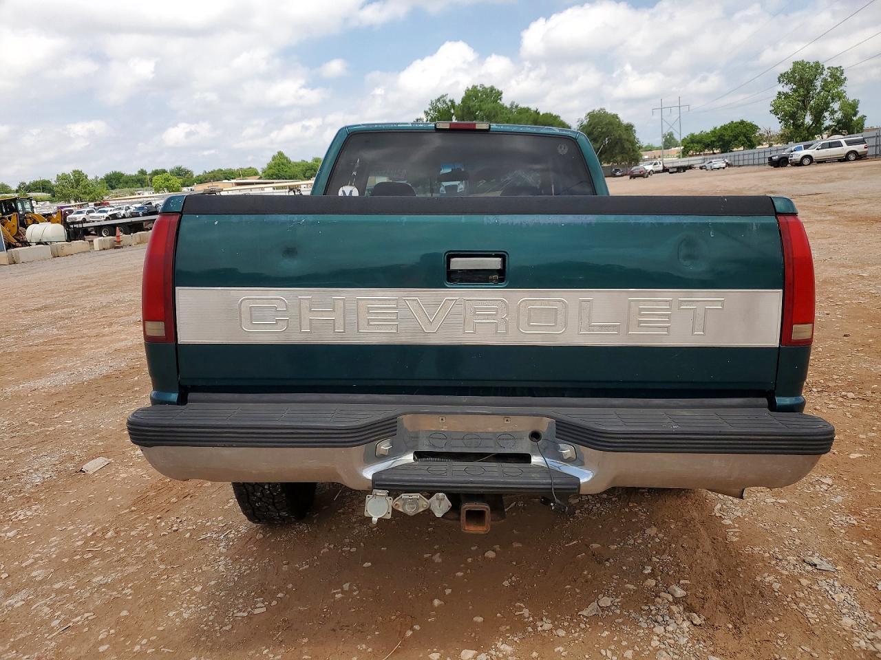 1996 CHEVROLET GMT-400 C1500 — Фото 6 из 12