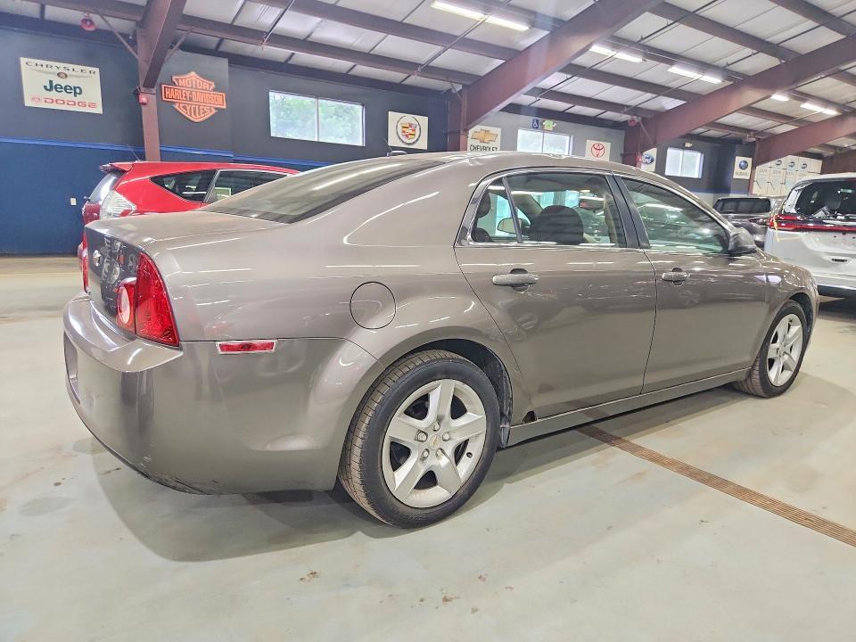 2011 CHEVROLET MALIBU LS — Фото 3 из 12