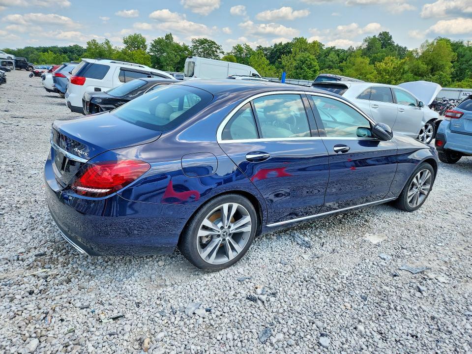 2021 MERCEDES-BENZ C 300 4MATIC — Фото 3 из 12