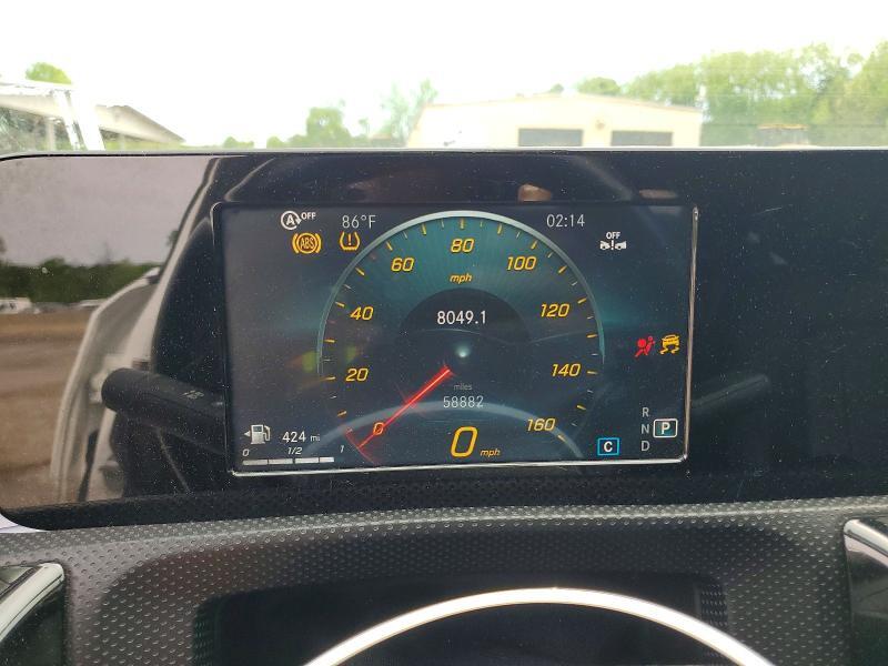 2021 MERCEDES-BENZ A 220 4MATIC — Фото 9 из 12