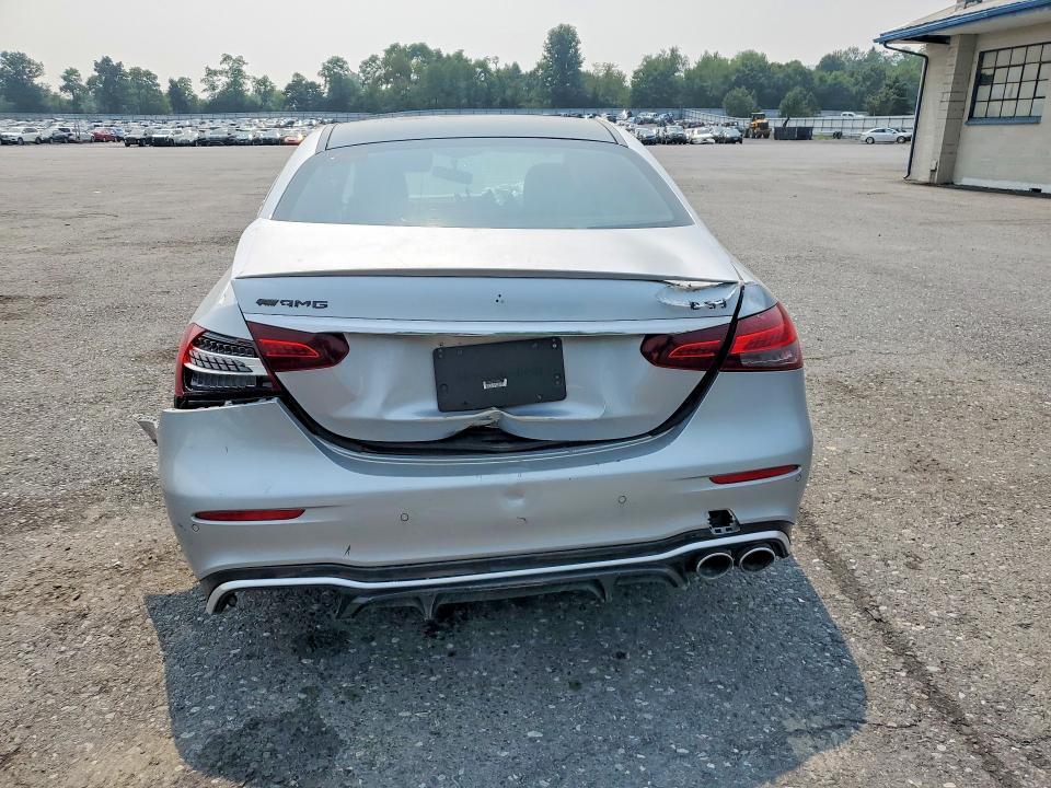 2021 MERCEDES-BENZ E AMG 53 4MATIC — Фото 6 из 12