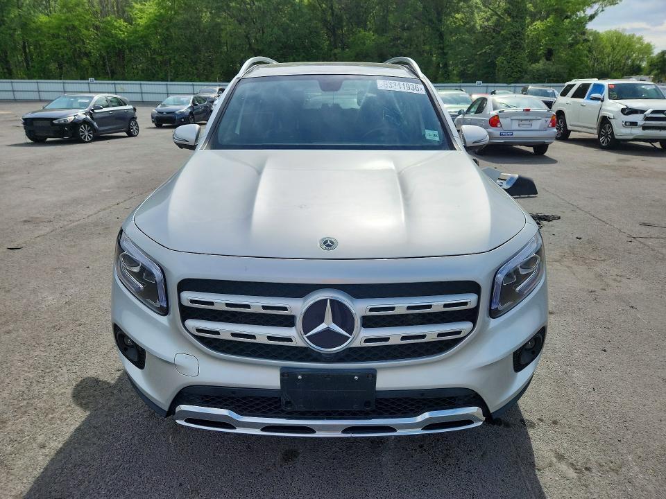 2021 MERCEDES-BENZ GLB 250 4MATIC — Фото 5 из 14