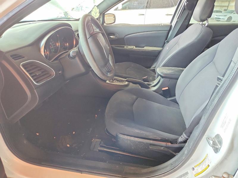 2012 CHRYSLER 200 LX — Фото 7 из 12