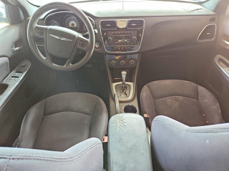 2012 CHRYSLER 200 LX — Фото 8 из 12
