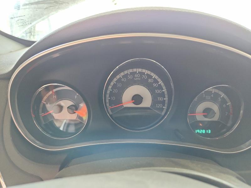 2012 CHRYSLER 200 LX — Фото 9 из 12