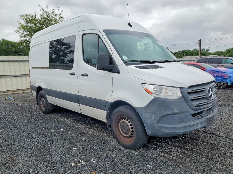 2021 MERCEDES-BENZ SPRINTER 2500 — Фото 4 из 13