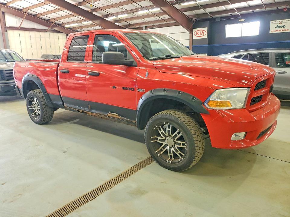 2012 DODGE RAM 1500 ST — Фото 4 из 12