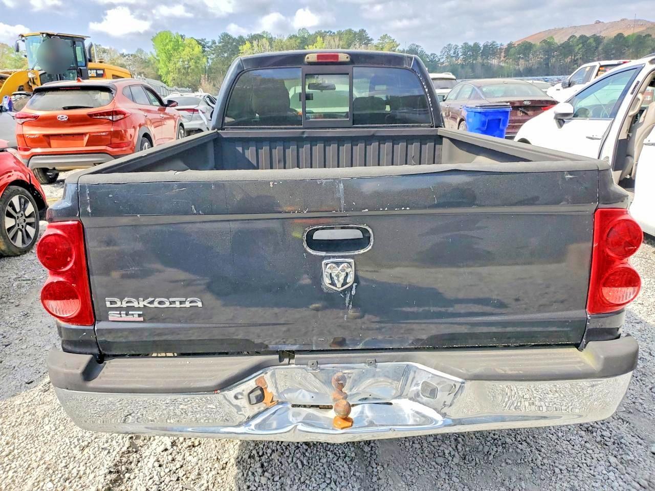 2006 DODGE DAKOTA SLT — Фото 6 из 12