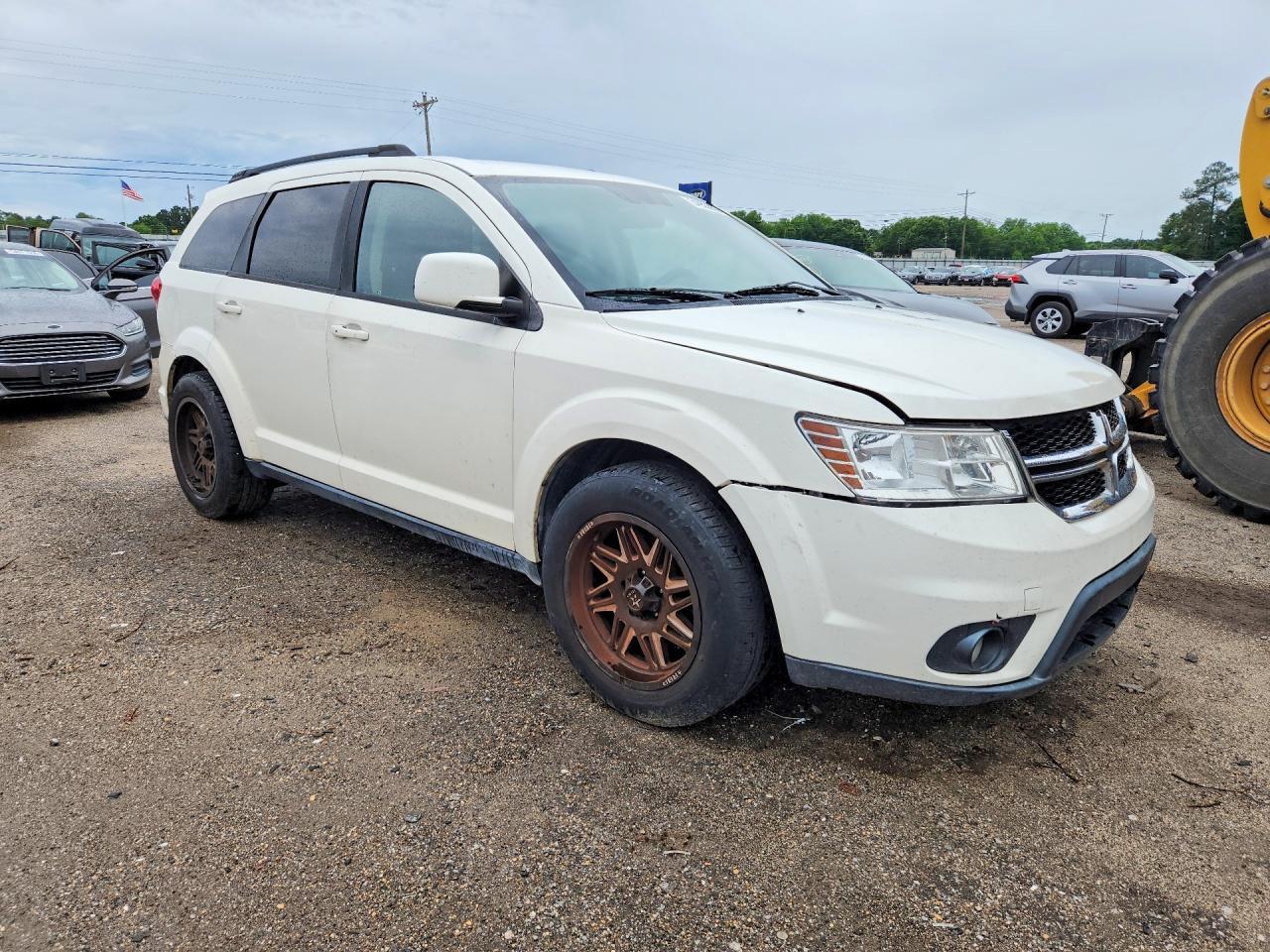 3C4PDCBB7FT572374 2015 DODGE JOURNEY photo no. 4
