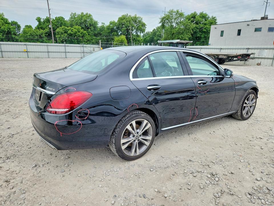 2021 MERCEDES-BENZ C 300 4MATIC — Фото 3 из 13