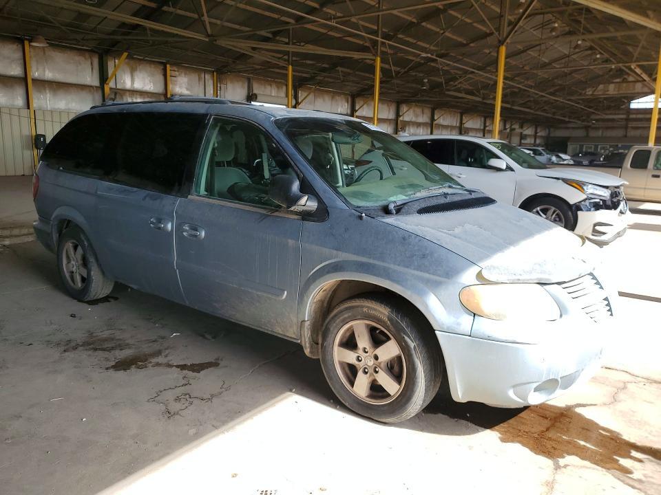 2005 DODGE GRAND CARAVAN SXT — Фото 4 из 13