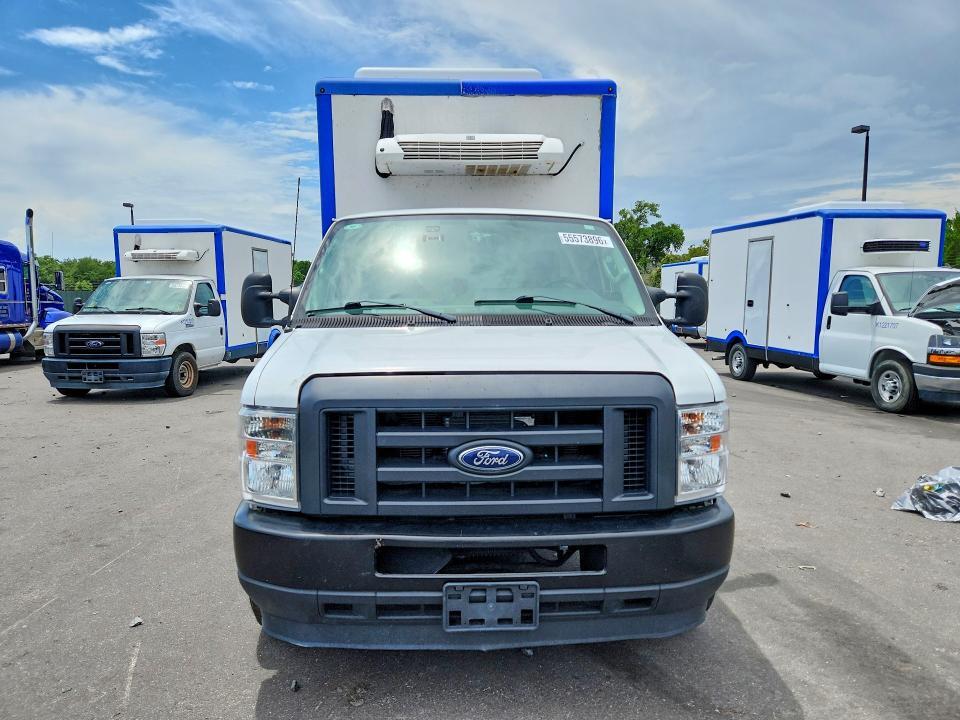 2023 FORD E350 REFRIGERATED BOX TRUCK — Фото 5 из 13