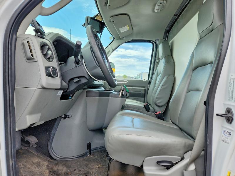 2023 FORD E350 REFRIGERATED BOX TRUCK — Фото 7 из 13