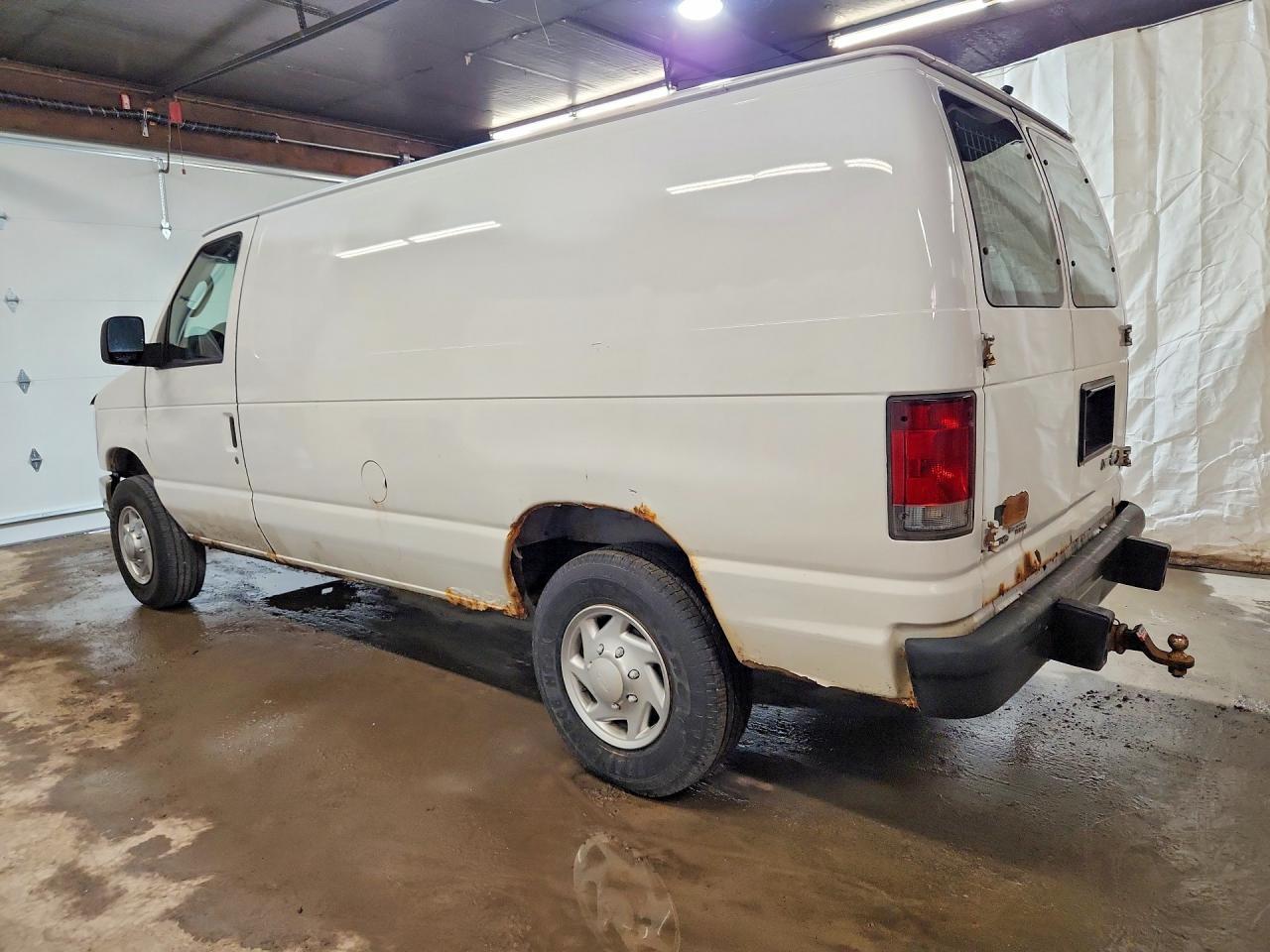1FTNE2EW2DDA21463 2013 FORD ECONOLINE photo no. 2