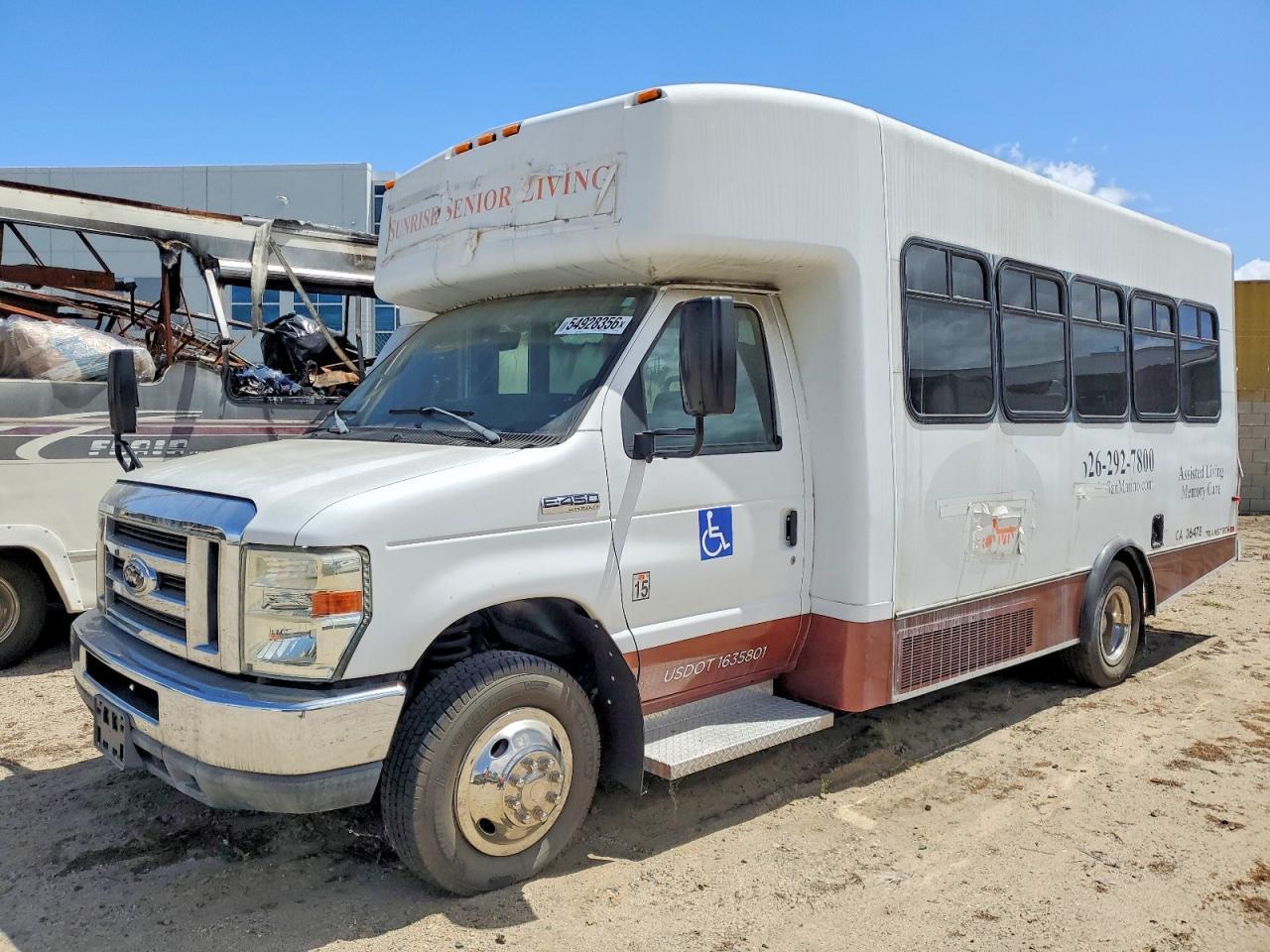 2015 FORD E450SD AMB — Фото 2 из 10