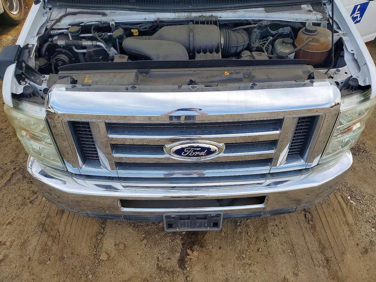 2015 FORD E450SD AMB — Фото 7 из 10