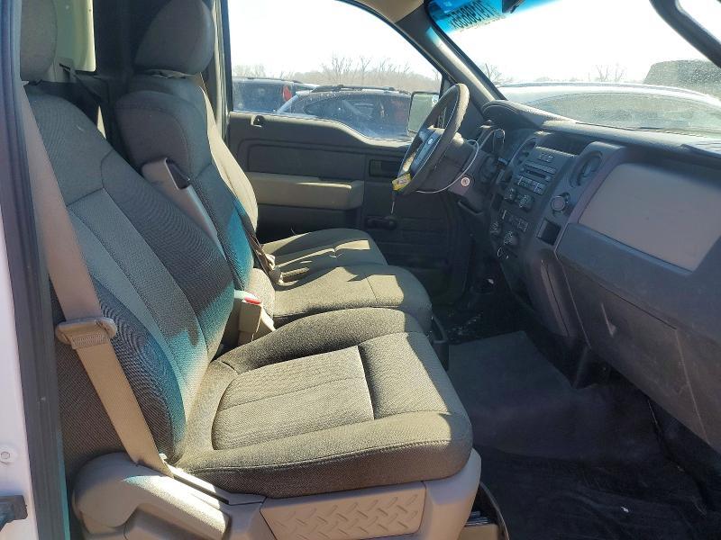 2010 FORD F150 — Фото 10 из 12