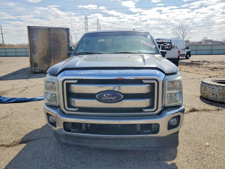 2015 FORD F350 LARIAT SRW 4WD 6.7L V8 TDSL CREW — Фото 5 из 12