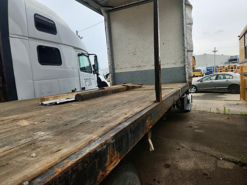 2018 FORD F750 SUPER DUTY BOX TRUCK — Фото 6 из 10