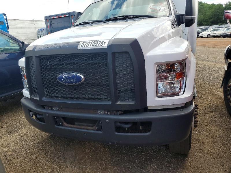 2017 FORD F750 SUPER DUTY BOX TRUCK — Фото 11 из 12