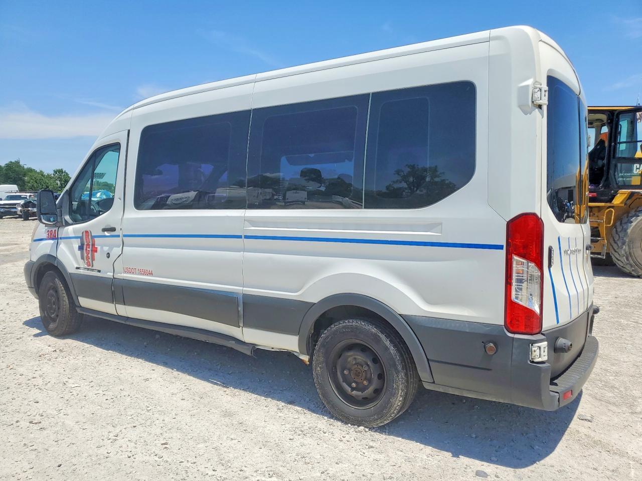 2017 FORD TRANSIT T-350 — Фото 2 из 12