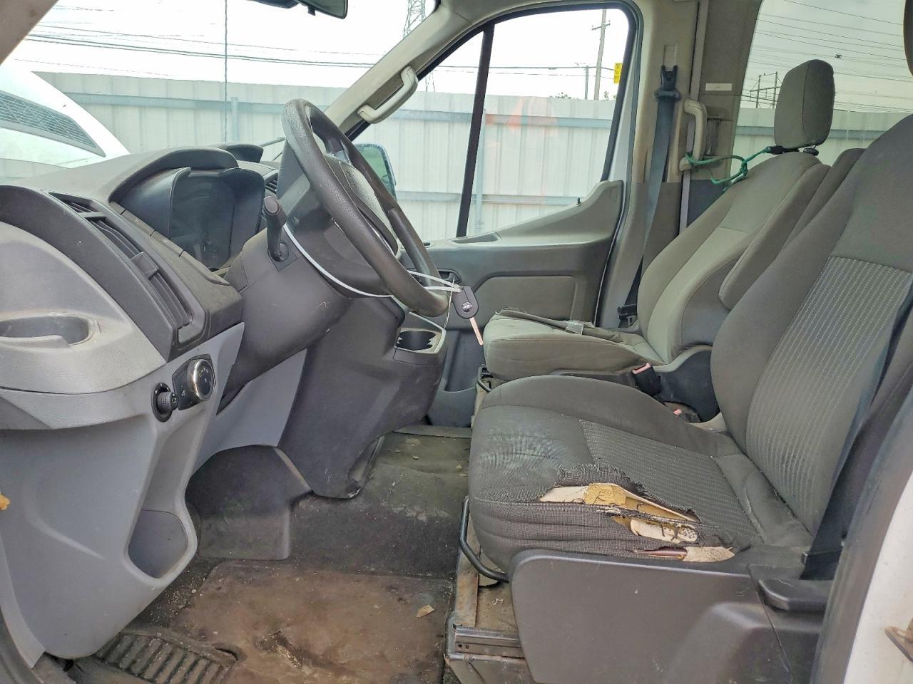 2016 FORD TRANSIT T-350 — Фото 7 из 14