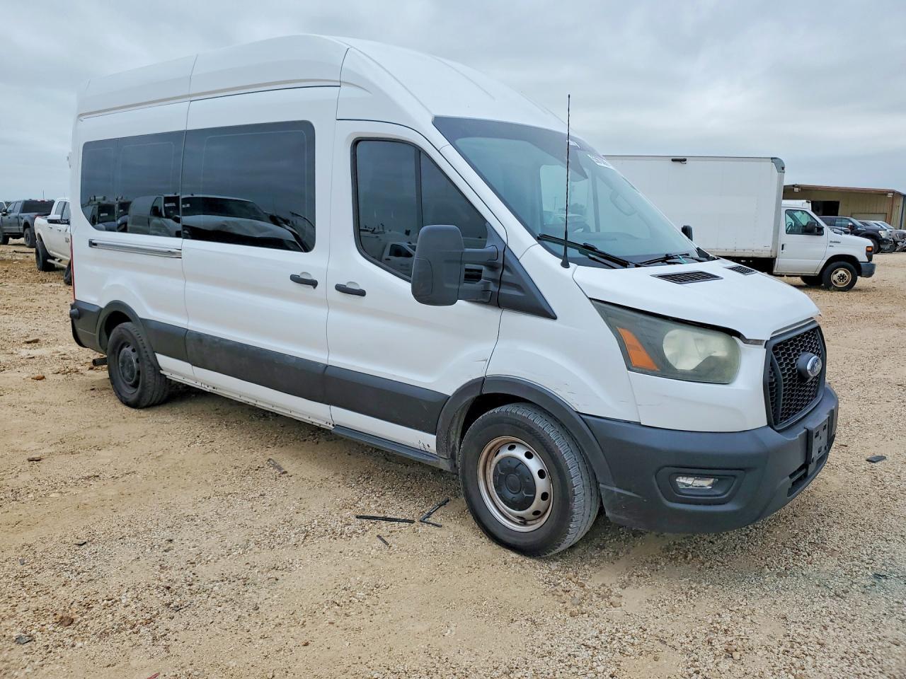 2022 FORD TRANSIT T-350 — Фото 4 из 12