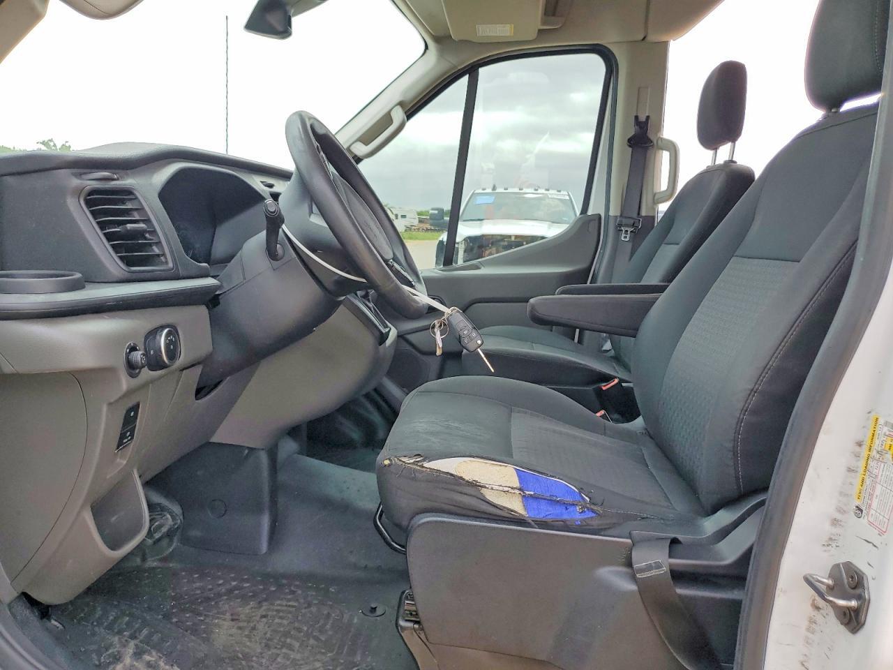 2022 FORD TRANSIT T-350 — Фото 7 из 12