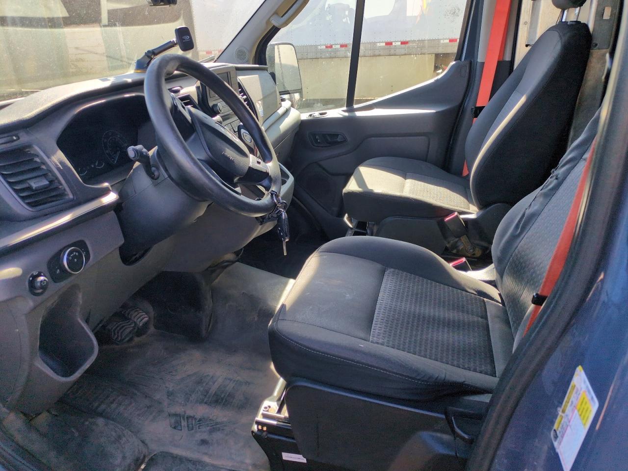 2020 FORD TRANSIT T-250 — Фото 7 из 13