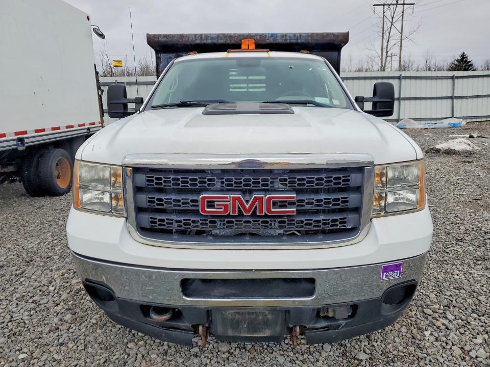 1GD322CG0DF113649 2013 GMC SIERRA photo no. 5