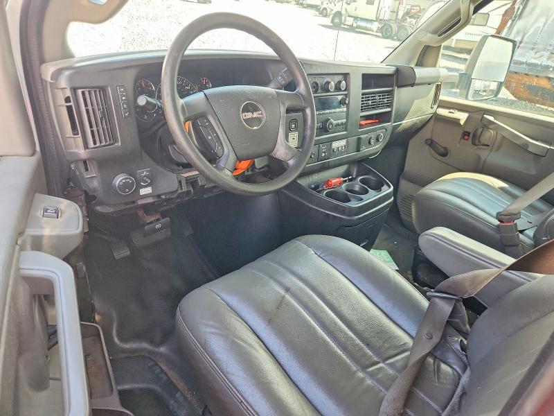2018 GMC SAVANA BOX TRUCK — Фото 8 из 13