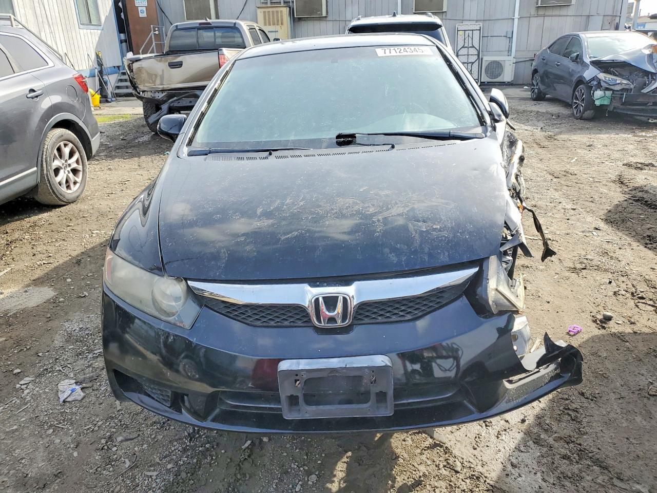 2009 HONDA CIVIC LX — Фото 5 из 13