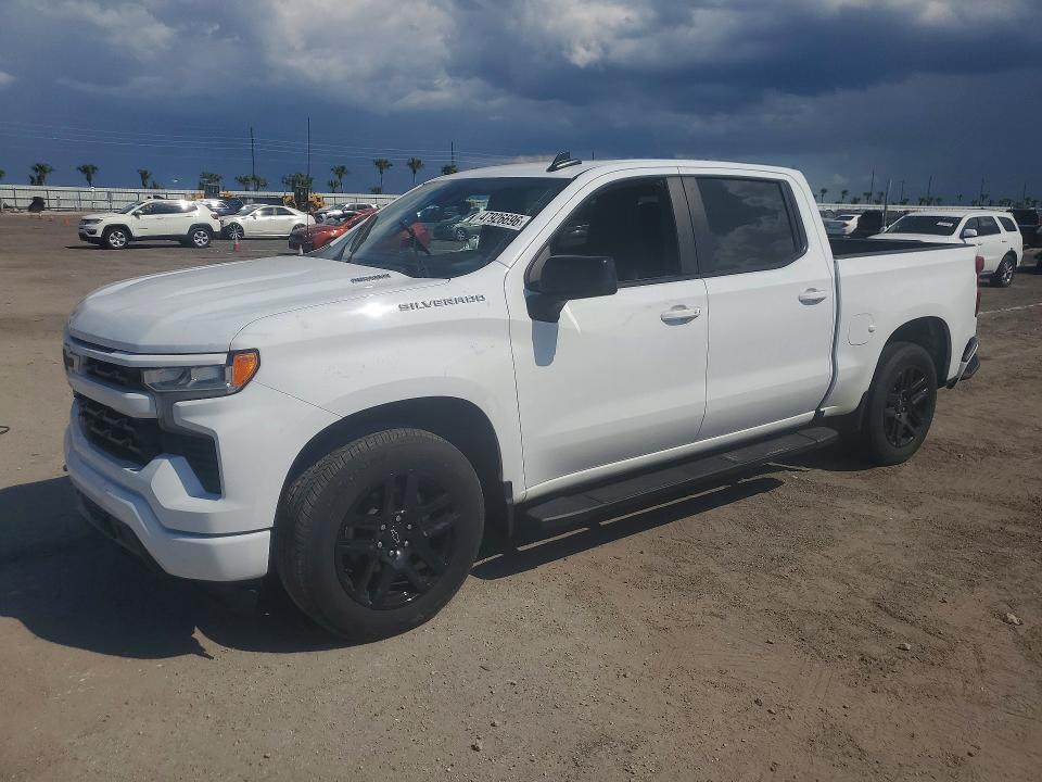 2025 CHEVROLET SILVERADO C1500 RST