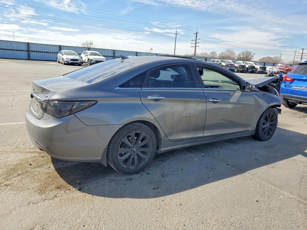 5NPEC4AB0DH514525 2013 HYUNDAI SONATA photo no. 3