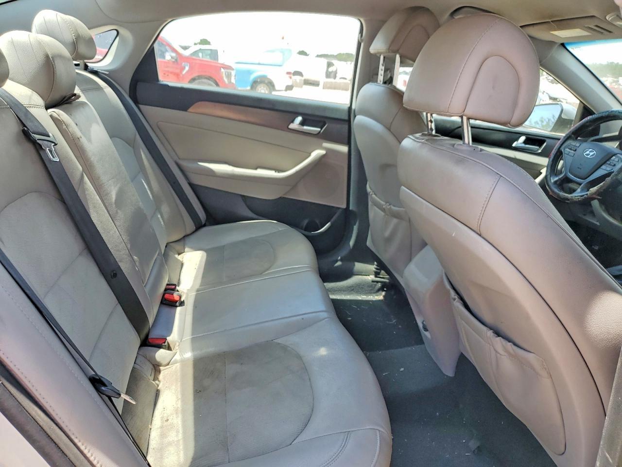 2015 HYUNDAI SONATA SPORT — Фото 10 из 12